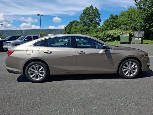 Certified 2025 Chevrolet Malibu LT FWD image 7