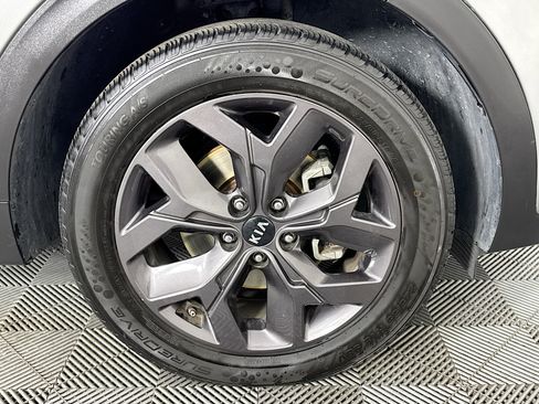 Used 2020 Kia Sportage S image 30