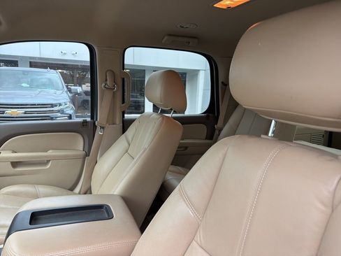 Used 2011 Chevrolet Tahoe LT w/ Regional Value Package image 10