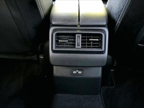 Used 2025 MAZDA CX-50 AWD 2.5 S w/ Preferred Package image 15