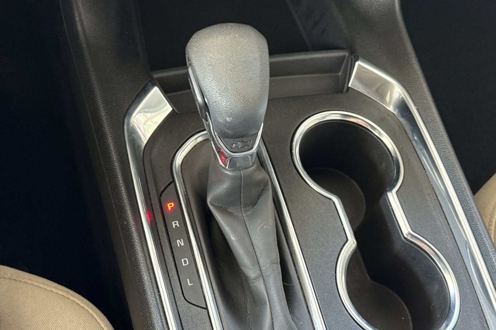Used 2023 Chevrolet Traverse LS FWD image 33