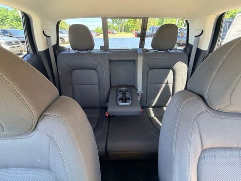 Used 2019 Chevrolet Colorado LT w/ LT Convenience Package AWD/4WD image 21