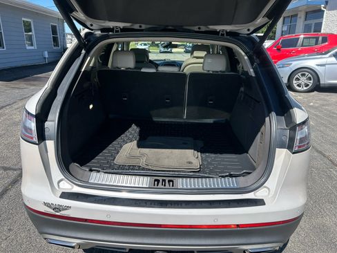 Used 2019 Lincoln Nautilus Reserve w/ Ultimate Package AWD/4WD image 24