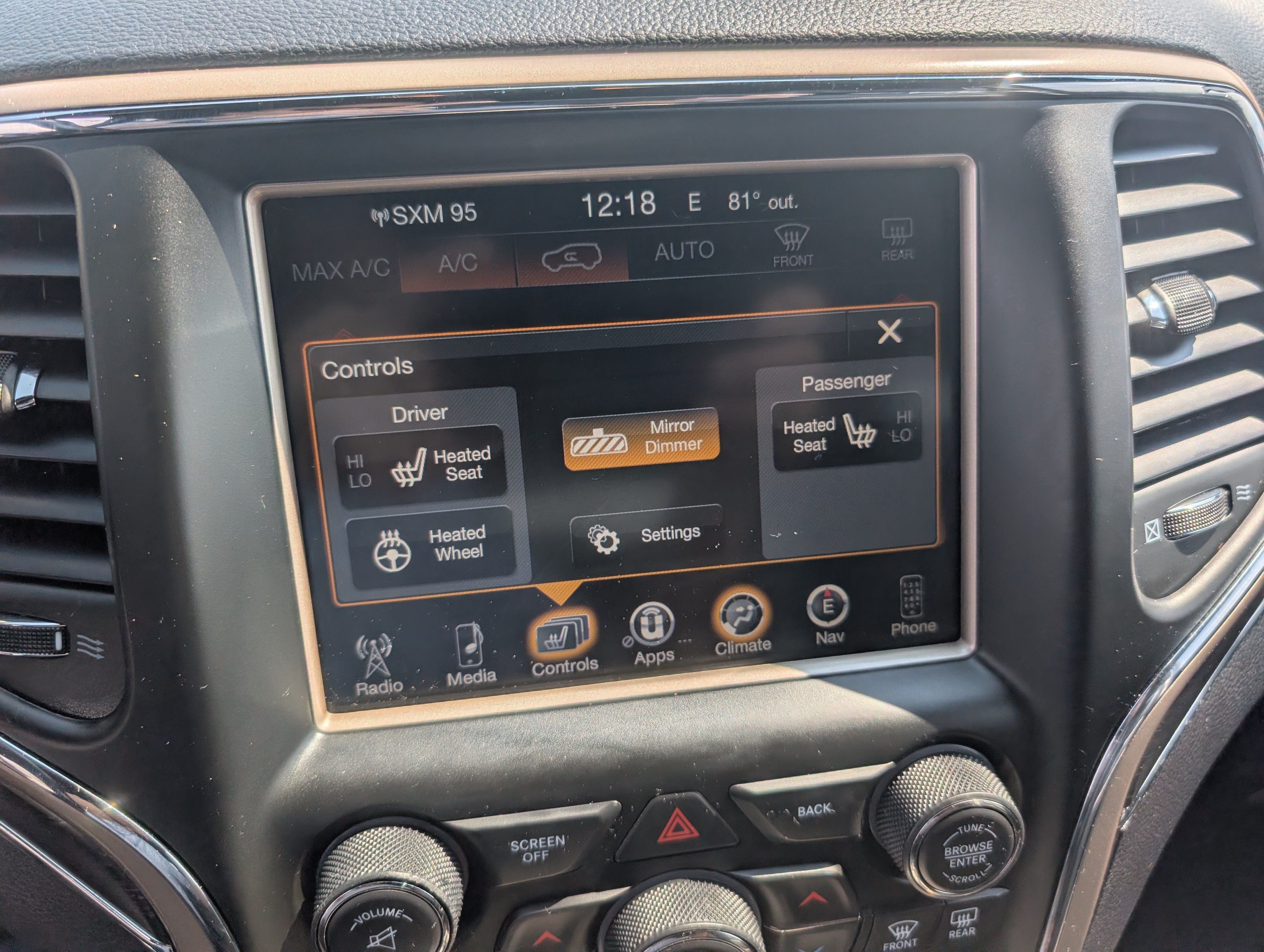 Used 2015 Jeep Grand Cherokee Limited AWD/4WD image 21