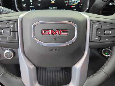 Used 2026 GMC Sierra 2500 SLE AWD/4WD image 22