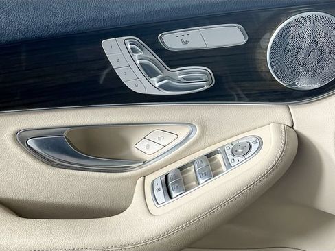Used 2021 Mercedes-Benz C 300 4MATIC Sedan image 16
