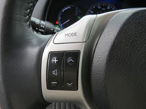 Used 2013 Lexus CT 200h image 14