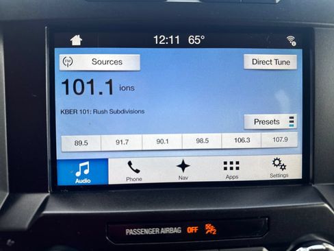 Used 2018 Ford F150 XLT w/ Equipment Group 302A Luxury AWD/4WD image 18