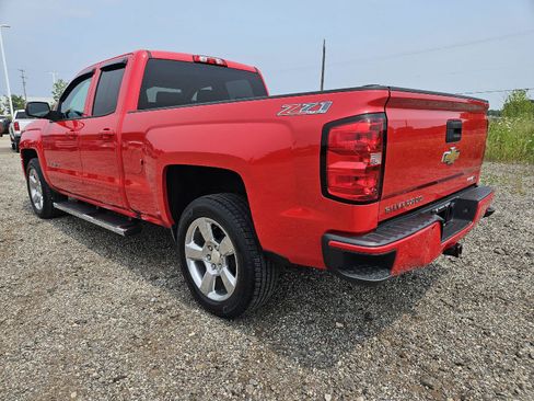 Used 2017 Chevrolet Silverado 1500 LT AWD/4WD image 5
