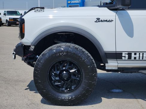 Used 2024 Ford Bronco Big Bend AWD/4WD image 9