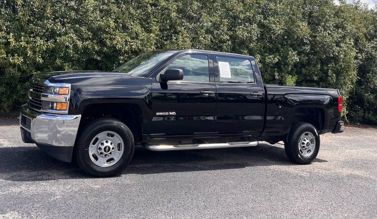 Used 2018 Chevrolet Silverado 2500 W/T w/ WT Fleet Convenience Package AWD/4WD image 3