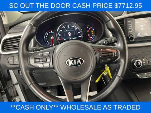 Used 2017 Kia Sorento LX w/ LX V6 Convenience Package FWD image 17