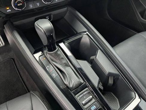 Used 2024 Honda Accord Sport image 11