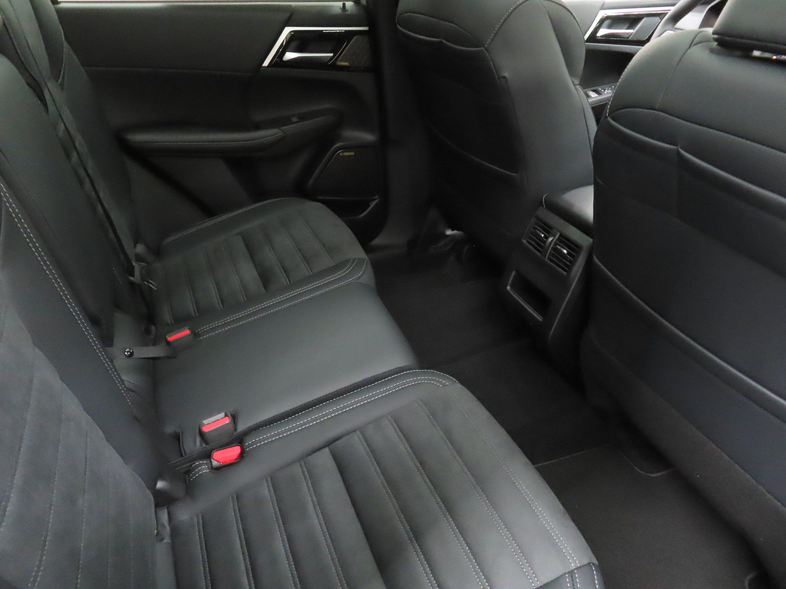 New 2026 Mitsubishi Outlander SE AWD/4WD image 21