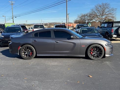 Used 2018 Dodge Charger R/T Scat Pack w/ Dynamics Package image 2
