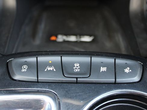 Used 2025 Chevrolet TrailBlazer LT w/ Convenience Package FWD image 47
