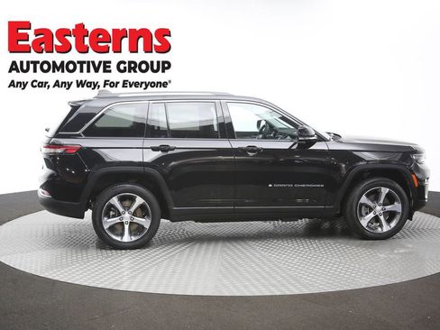 Used 2023 Jeep Grand Cherokee 4WD 4xe image 49