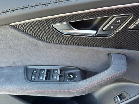 Used 2026 Audi RS Q8 performance image 12