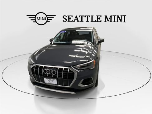 Used 2021 Audi Q3 2.0T Premium Plus image 4