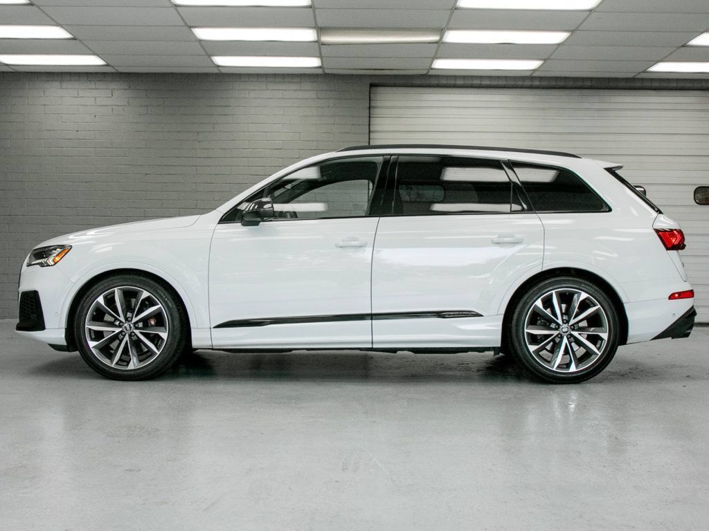 Used 2023 Audi SQ7 Prestige w/ Prestige Package AWD/4WD image 4