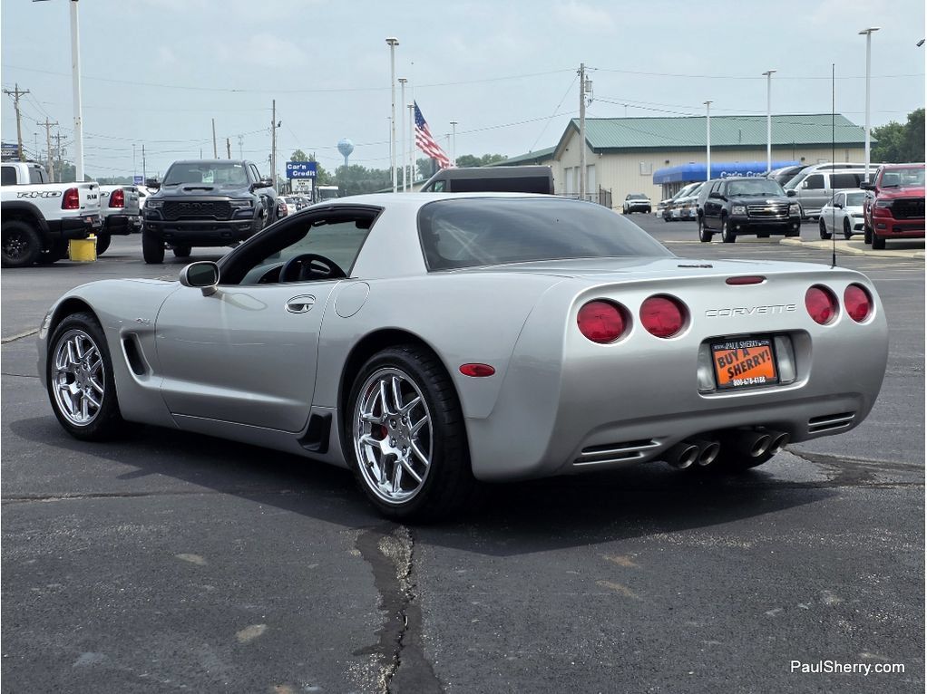 Used 2004 Chevrolet Corvette Z06 w/ Memory Package RWD image 21