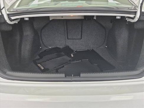 Used 2017 Volkswagen Jetta SEL FWD image 6