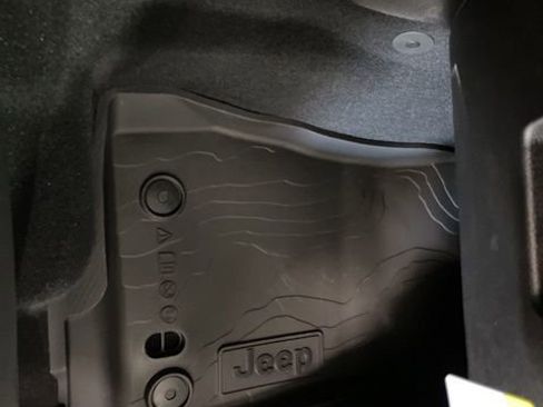 New 2026 Jeep Wrangler Unlimited Rubicon 392 w/ Quick Order Package 27X Moab AWD/4WD image 18