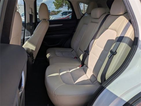 Used 2017 MAZDA CX-5 Touring w/ Preferred Equipment Package image 13