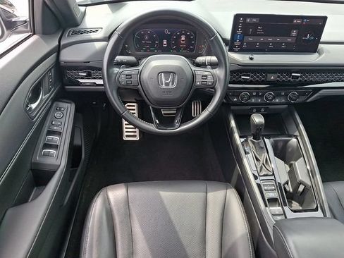 Used 2023 Honda Accord Sport image 10