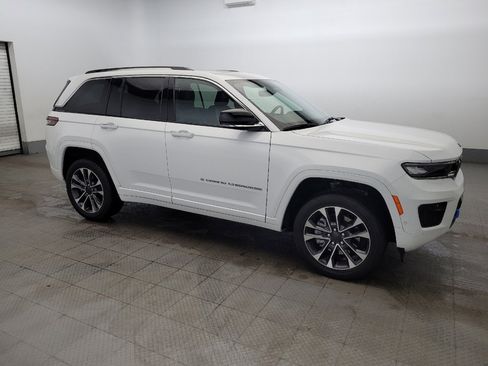 Used 2022 Jeep Grand Cherokee Overland image 11