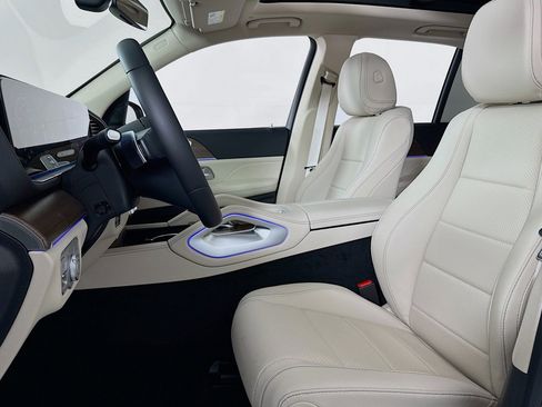 New 2026 Mercedes-Benz GLE 350 4MATIC image 16