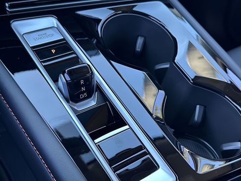 New 2026 Volkswagen Atlas Peak Edition AWD/4WD image 20