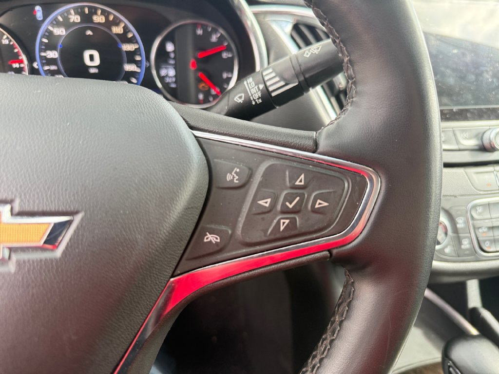 Used 2024 Chevrolet Malibu LT FWD image 16