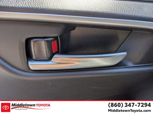 Used 2025 Toyota RAV4 XLE image 11