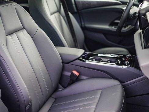 Certified 2025 Audi A6 e-tron Premium w/ Premium Plus RWD image 18