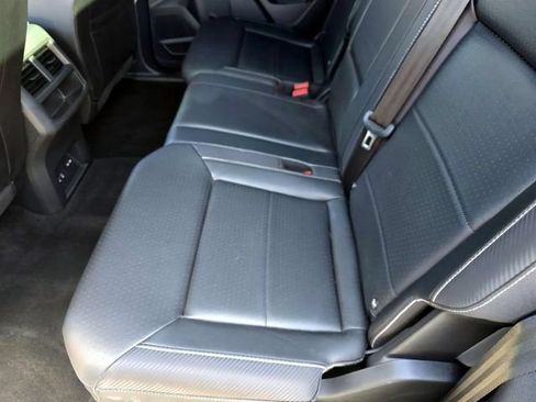 Used 2022 Volkswagen Atlas Cross Sport SEL AWD/4WD image 32