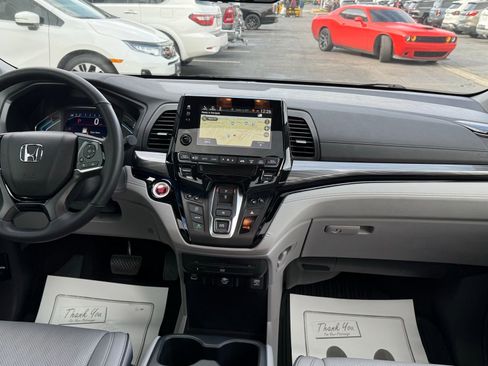 Used 2024 Honda Odyssey Elite image 23