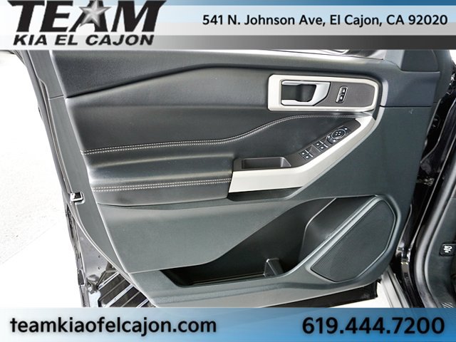 Used 2023 Ford Explorer XLT w/ Equipment Group 202A AWD/4WD image 26
