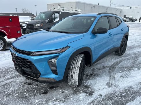 New 2026 Chevrolet Trax ACTIV w/ Driver Confidence Package image 3