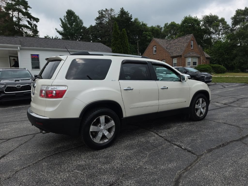 Used 2010 GMC Acadia SLT FWD image 5