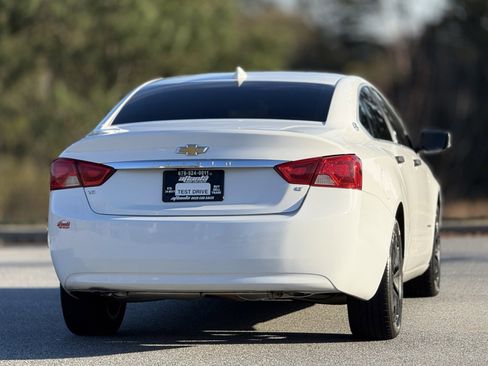 Used 2018 Chevrolet Impala LT image 6