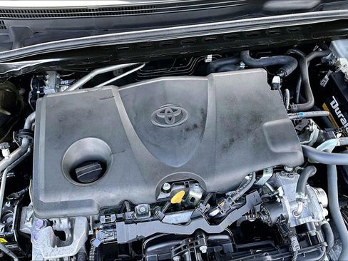 Used 2022 Toyota Camry SE FWD image 31