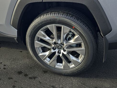 New 2025 Toyota RAV4 XLE Premium image 11