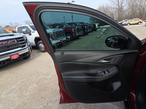 Certified 2025 Buick Encore GX Sport Touring w/ Comfort Package image 12