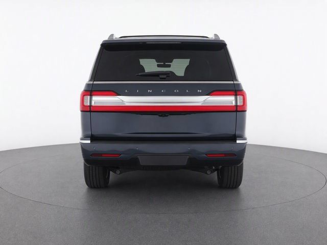 Used 2021 Lincoln Navigator L Black Label w/ Cargo Convenience Package AWD/4WD image 6