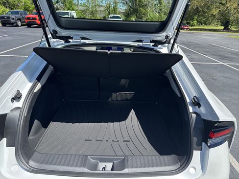 New 2025 Toyota Prius image 38