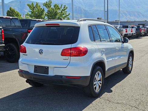 Used 2017 Volkswagen Tiguan S AWD/4WD image 3