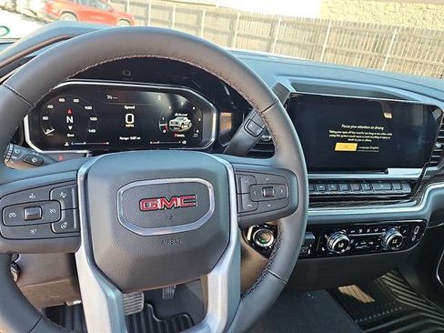 New 2026 GMC Sierra 1500 Elevation image 17