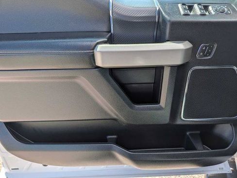 Certified 2019 Ford F150 Lariat AWD/4WD image 15