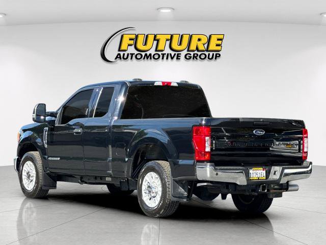 Certified 2022 Ford F250 XLT w/ XLT Value Package RWD image 5
